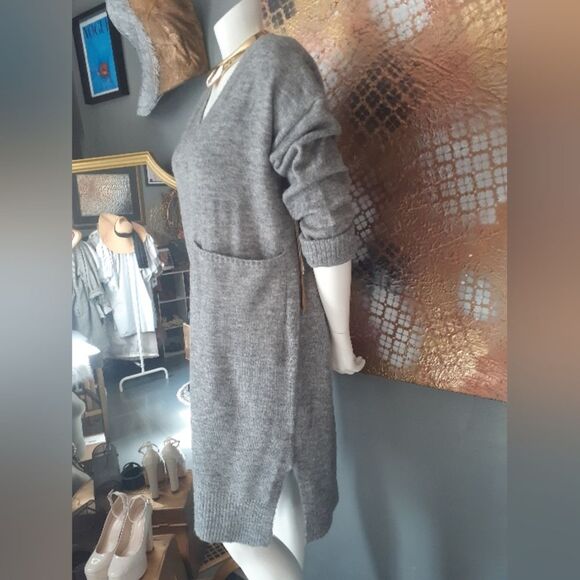 Nwt Dreamers Gray V-Neck Sweater Dress - Picture 4 of 14